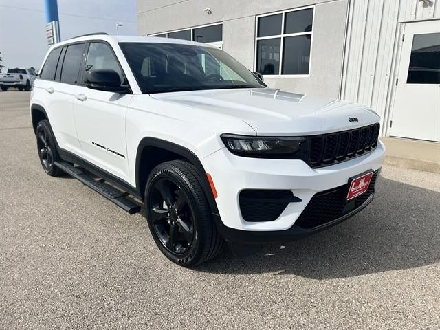 2023 Jeep Grand Cherokee Altitude