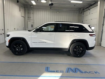 2023 Jeep Grand Cherokee Altitude