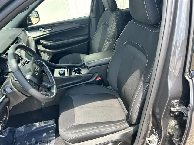 2024 Jeep Grand Cherokee Laredo X