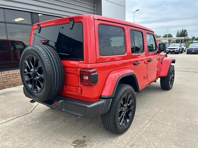 2025 Jeep Wrangler 4xe Sahara