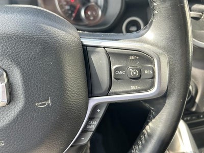 2019 RAM 1500 Big Horn/Lone Star Crew Cab 4x4 5'7" Box