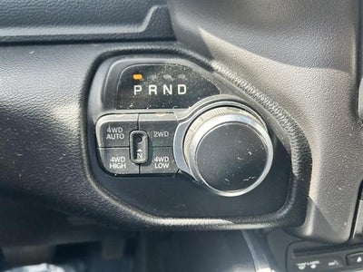 2019 RAM 1500 Big Horn/Lone Star Crew Cab 4x4 5'7" Box