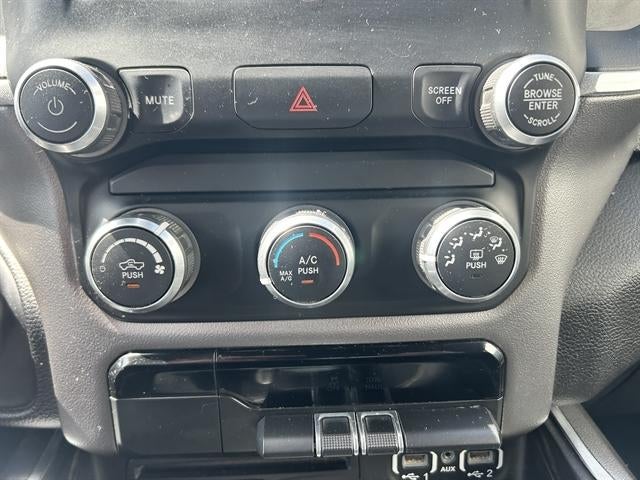 2019 RAM 1500 Big Horn/Lone Star Crew Cab 4x4 5'7" Box