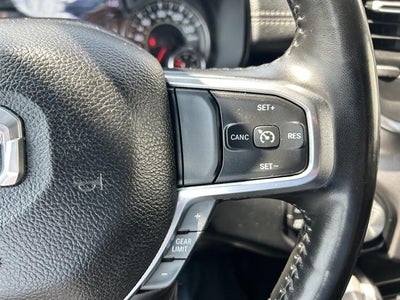 2021 RAM 1500 Laramie Crew Cab 4x4 5'7" Box