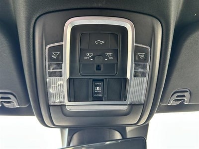 2021 RAM 1500 Laramie Crew Cab 4x4 5'7" Box