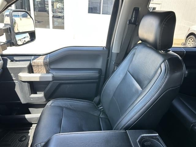 2017 Ford Super Duty F-350 SRW Platinum