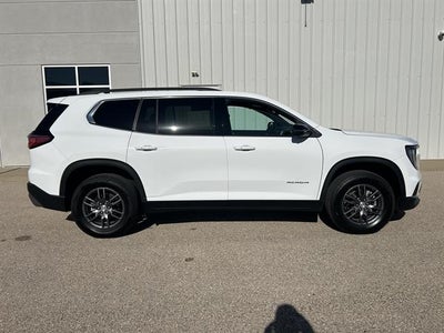 2025 GMC Acadia Elevation