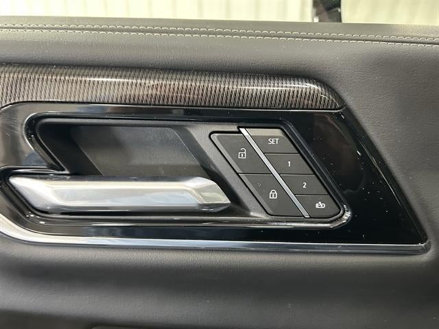 2025 GMC Yukon XL Elevation