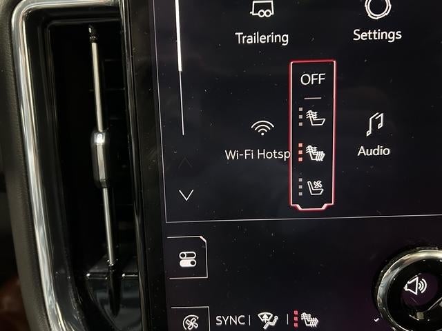 2025 GMC Yukon XL Elevation