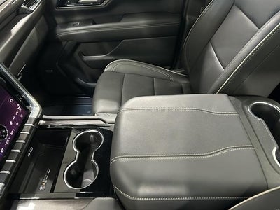 2025 GMC Yukon XL Elevation