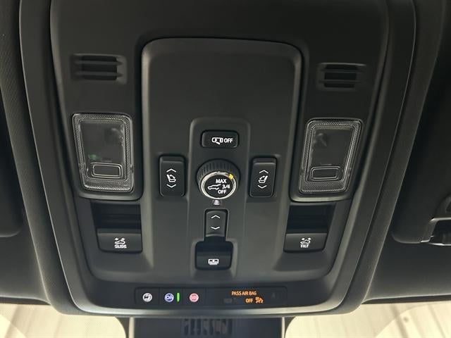 2025 GMC Yukon XL Elevation