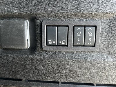 2025 GMC Yukon XL Elevation