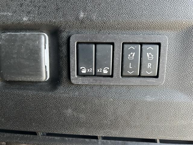 2025 GMC Yukon XL Elevation