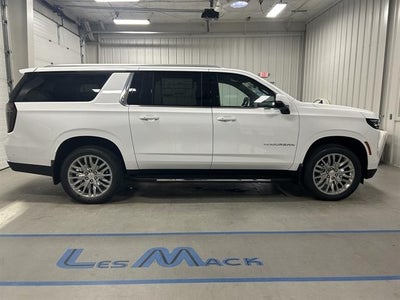 2026 Chevrolet Suburban LT