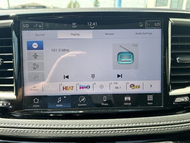 2025 Chrysler Pacifica Select
